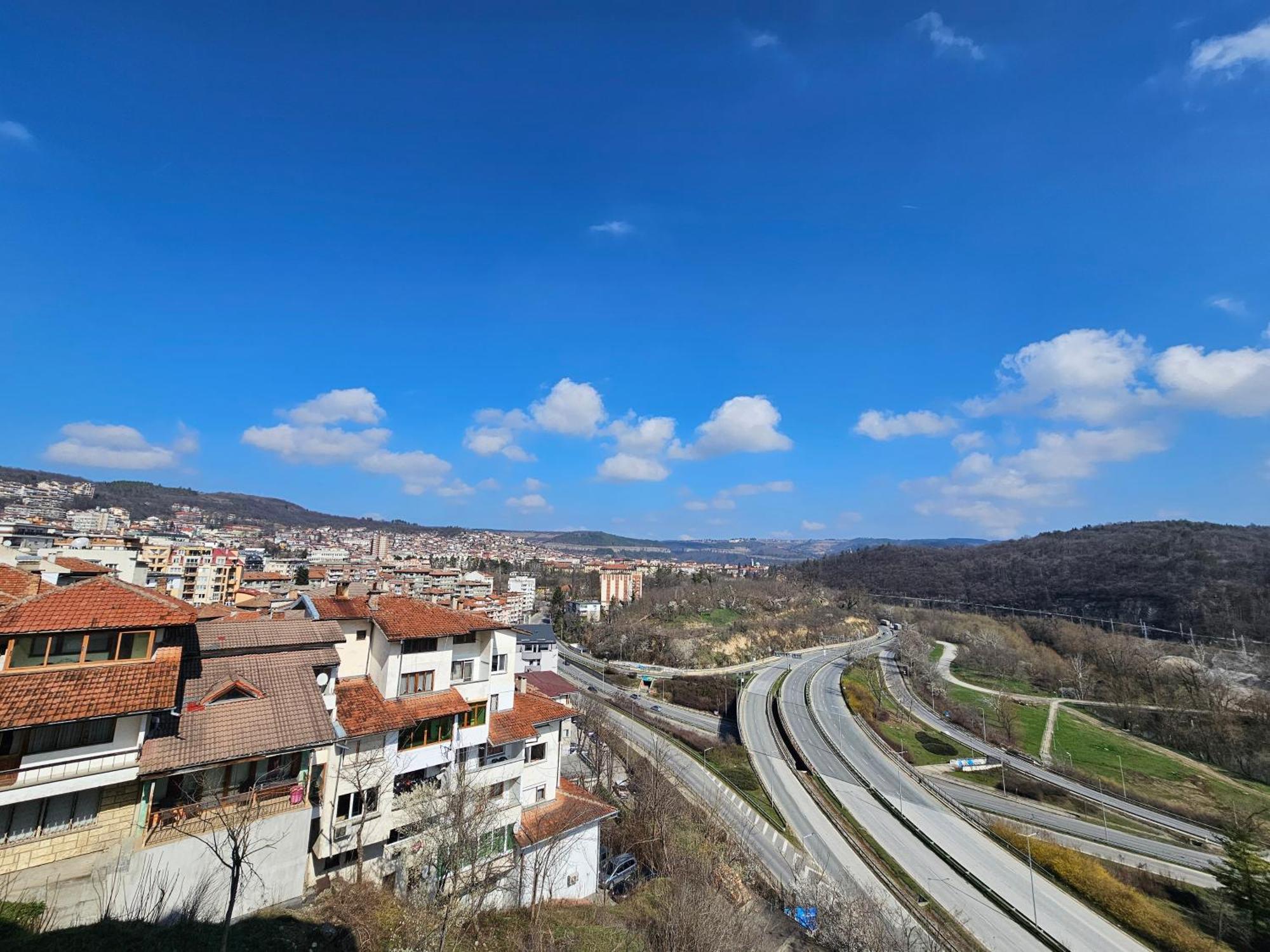 Apartment 22 Veliko Tŭrnovo Exterior photo